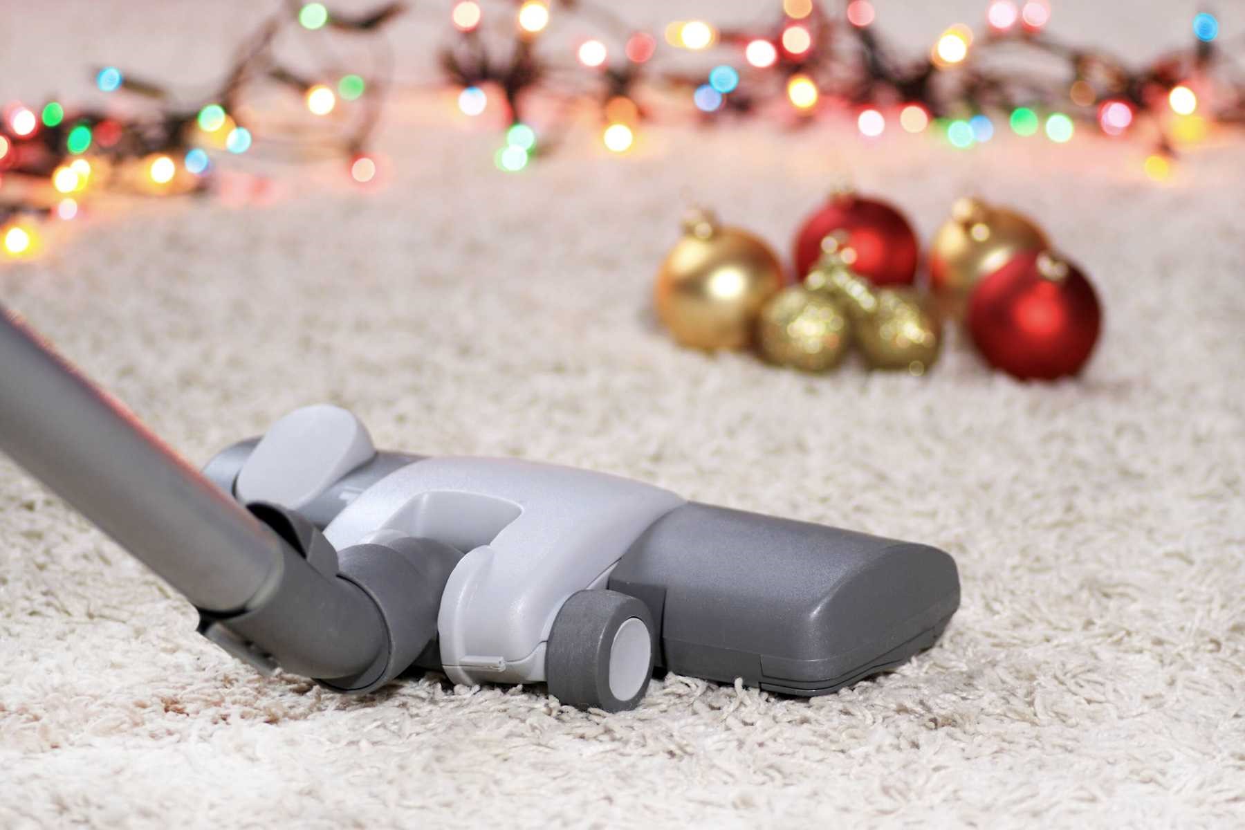 Read more about the article Cleaning Tips for the crazy holiday season